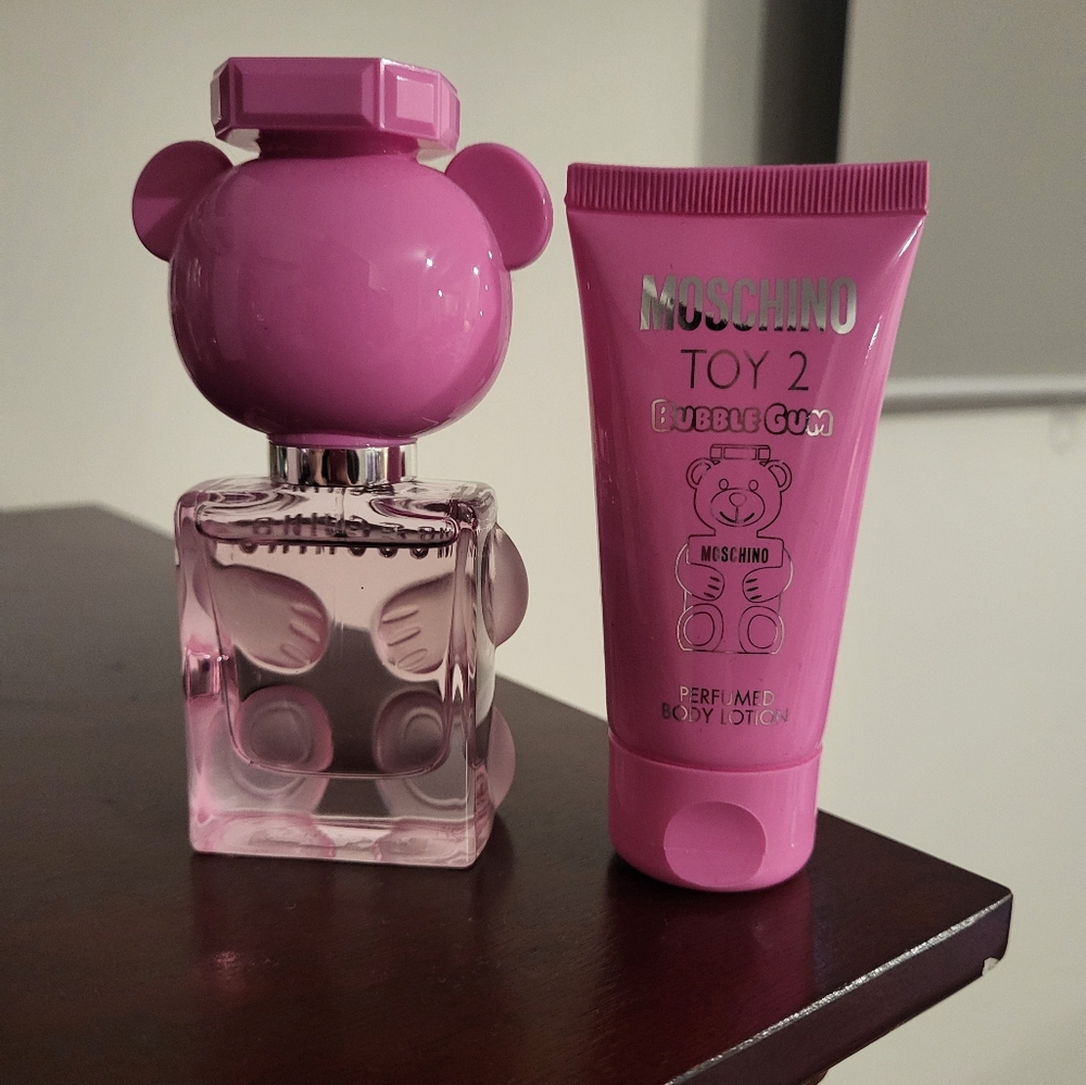 LAST PRICE DROP! "Toy 2 Bubblegum" By Moschino Fragrance - Picture 3 of 8